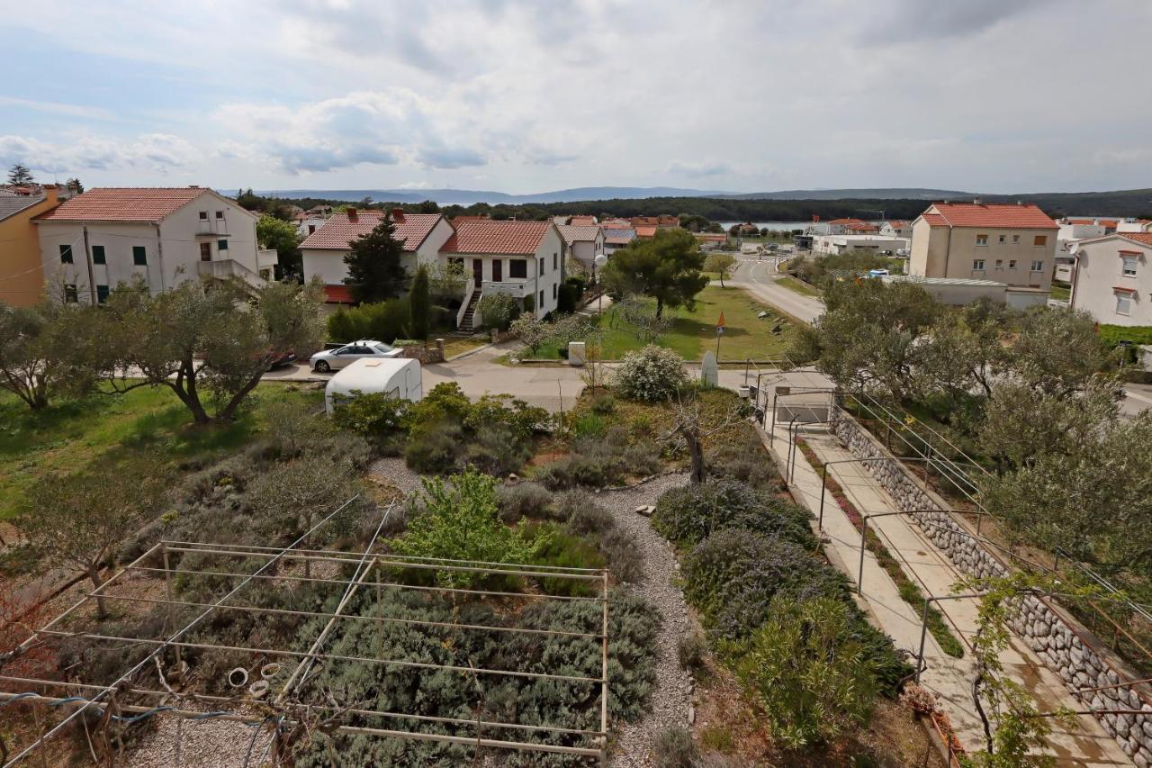 Apartments With A Parking Space Punat, Krk - 5410 외부 사진